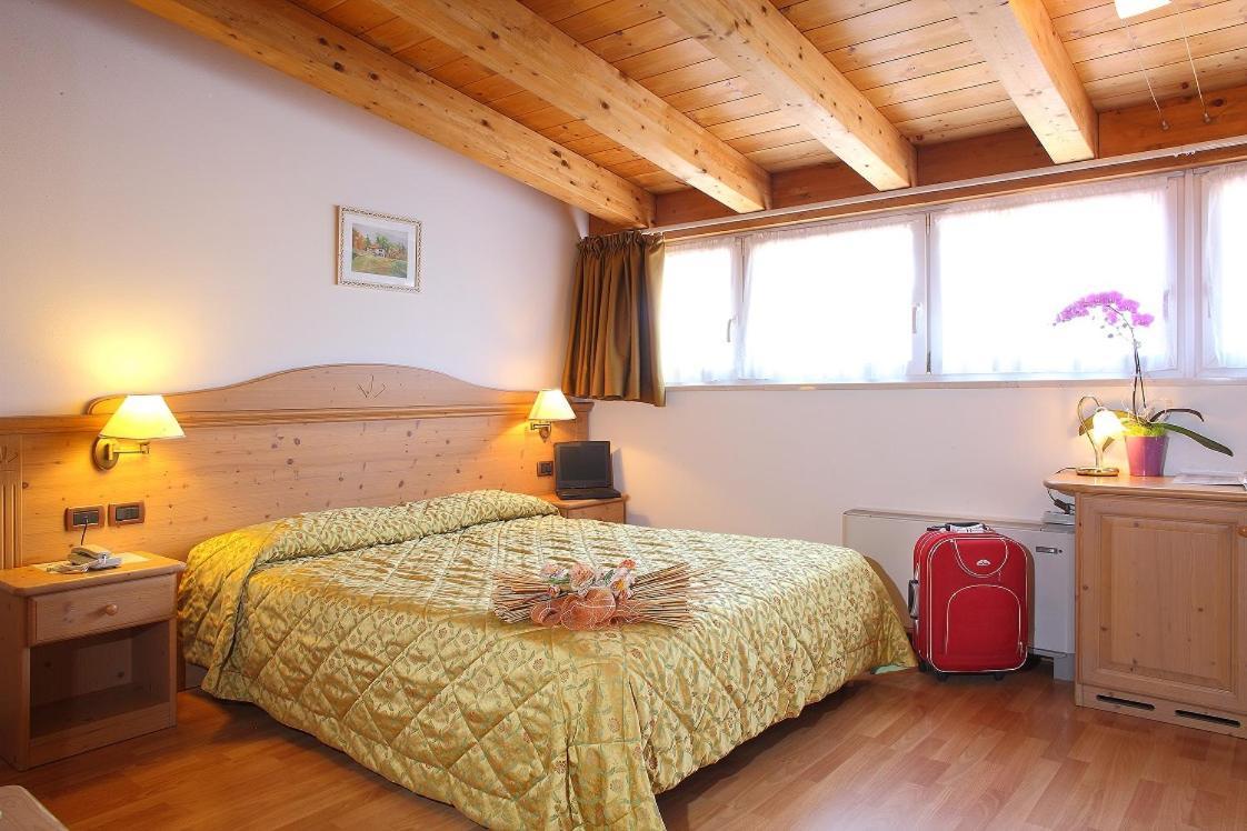 Hotel Sant'Ilario Rovereto  Exteriör bild